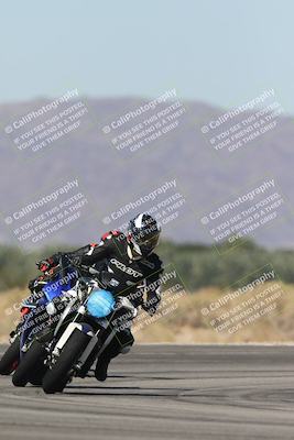 media/Oct-13-2025-Moto Forza (Mon) [[a66d839500]]/4-C Group/Session 3 (Turn 16)/